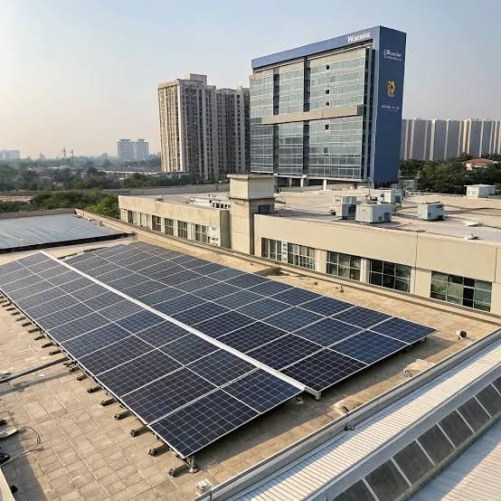 25 kW commercial solar installation on a school campus in Jabalpur